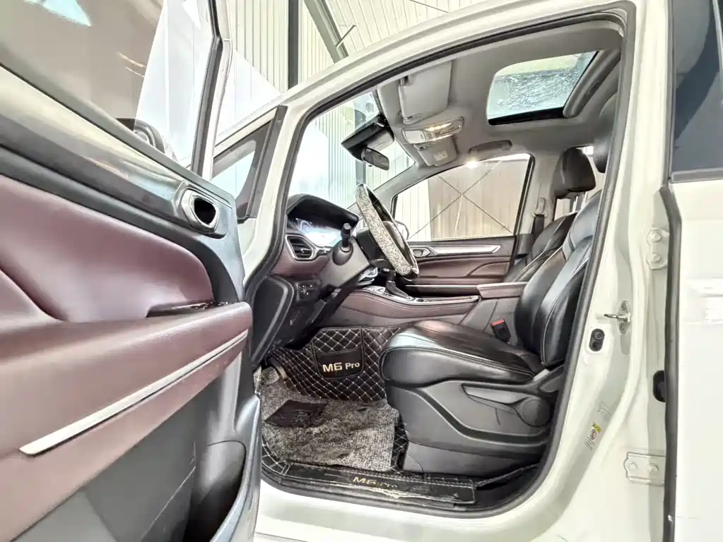GAC Motor Trumpchi M6