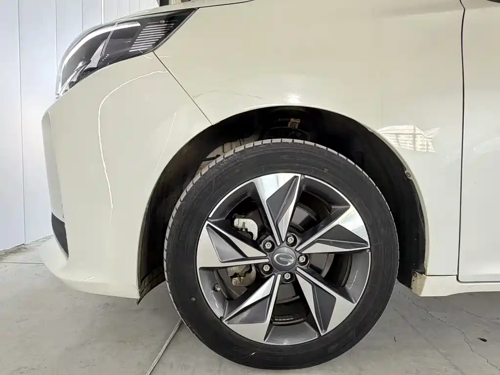 GAC Motor Trumpchi M6