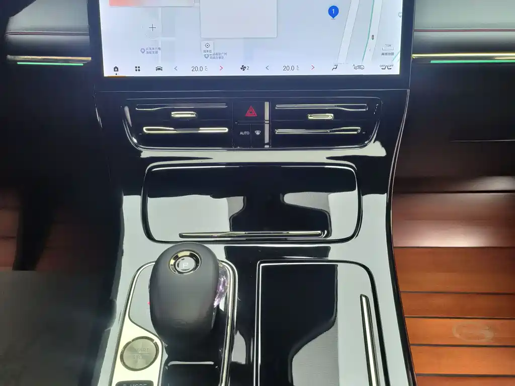 GAC Motor Trumpchi M8