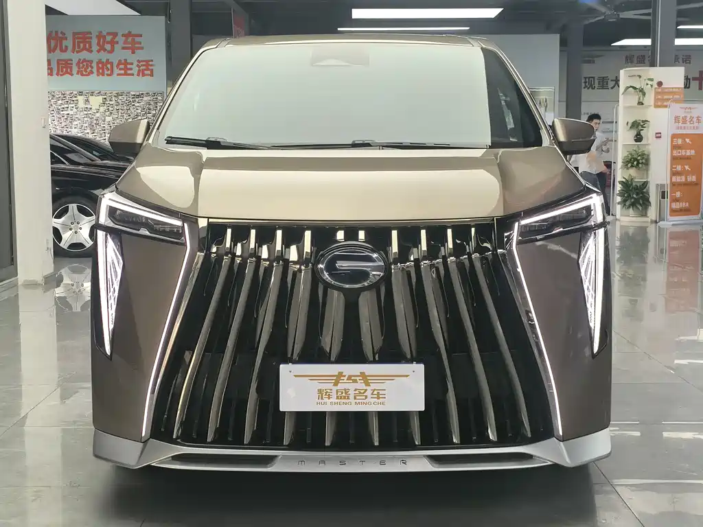 GAC Motor Trumpchi M8