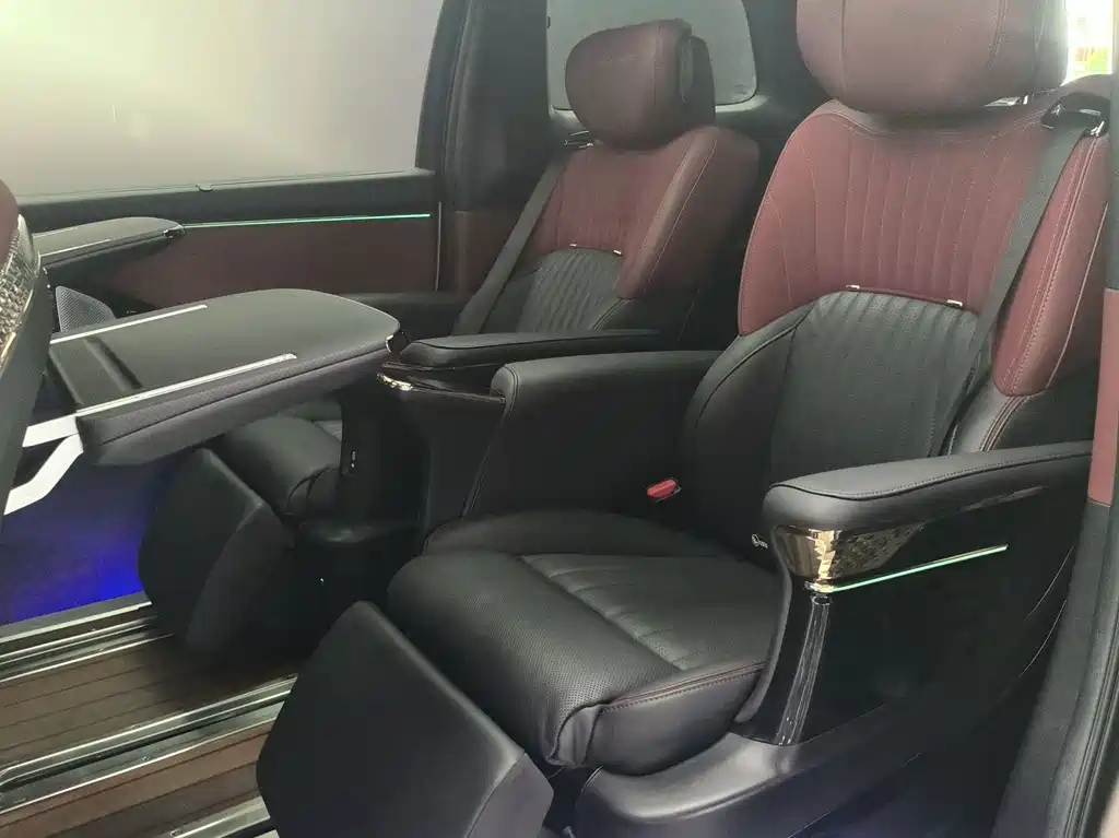 GAC Motor Trumpchi M8