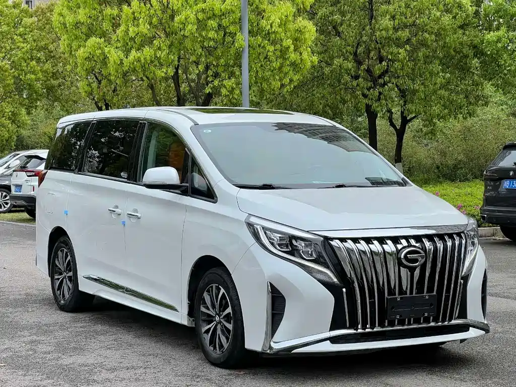 GAC Motor Trumpchi M8
