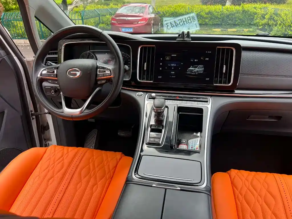 GAC Motor Trumpchi M8