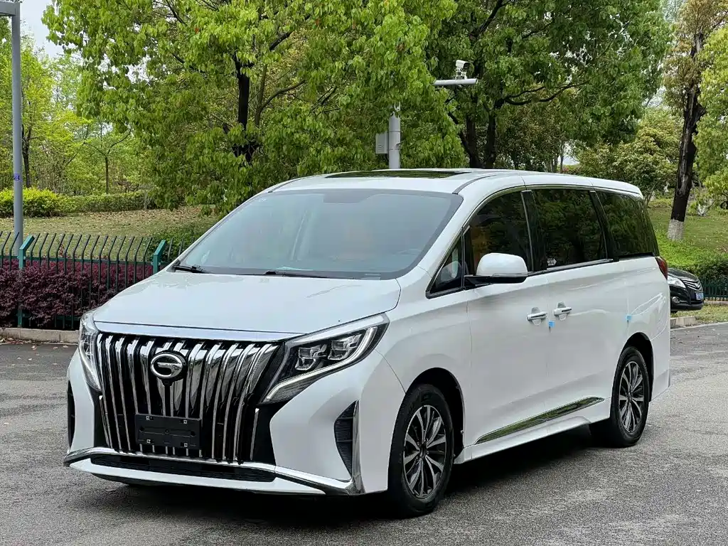 GAC Motor Trumpchi M8