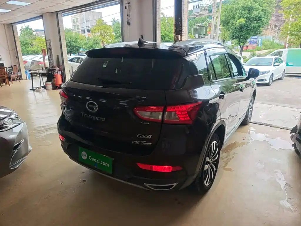 GAC Motor Trumpchi GS4
