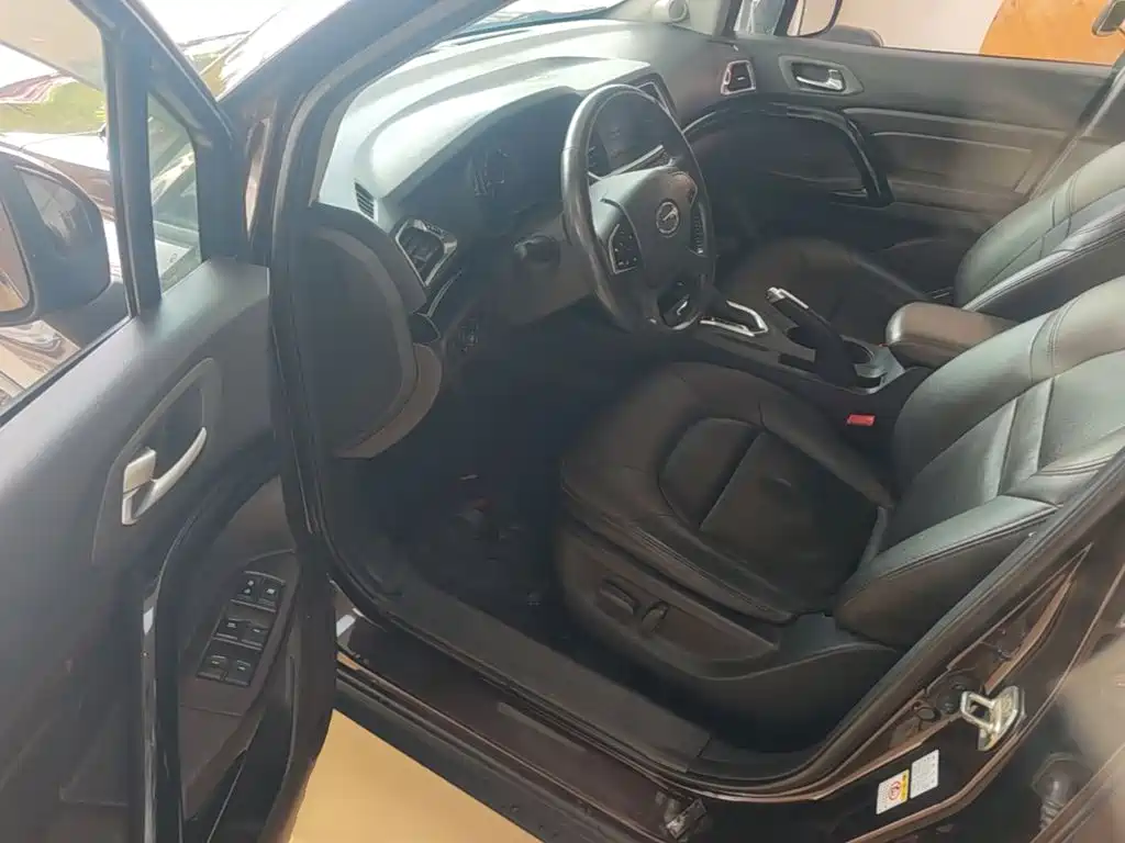 GAC Motor Trumpchi GS4