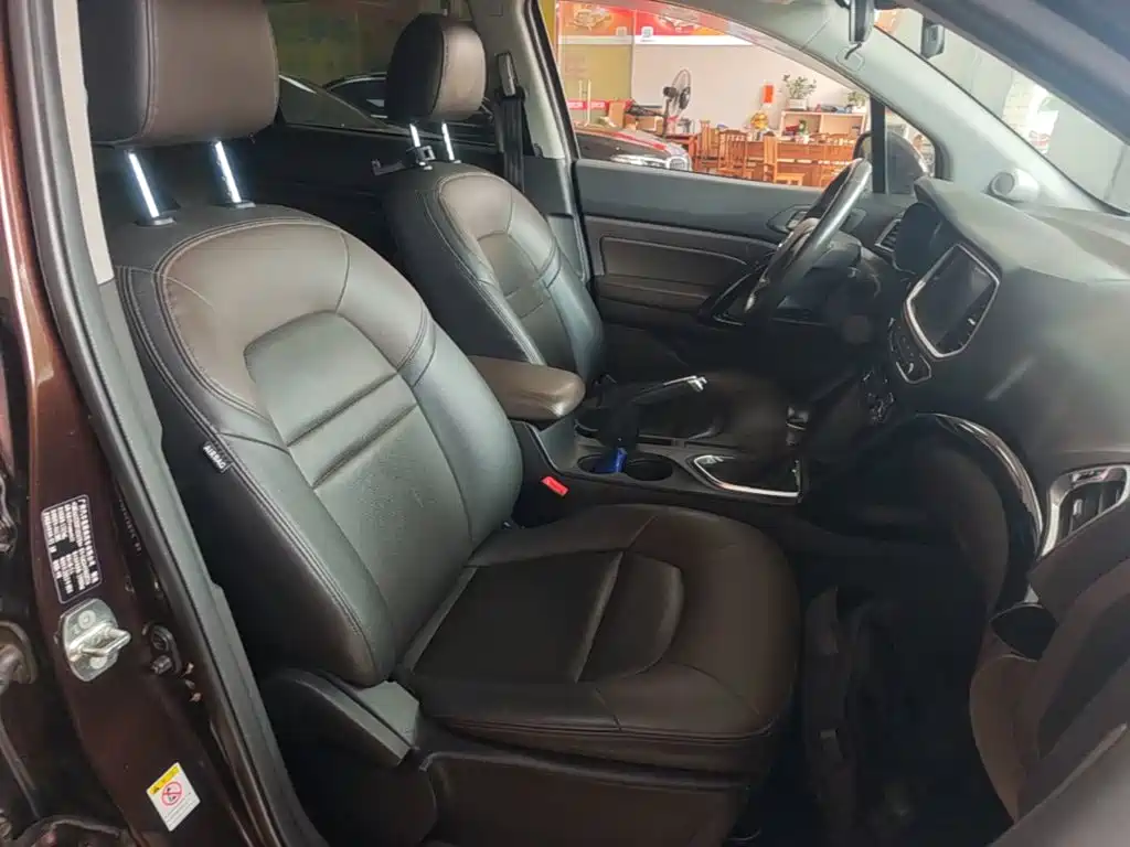 GAC Motor Trumpchi GS4