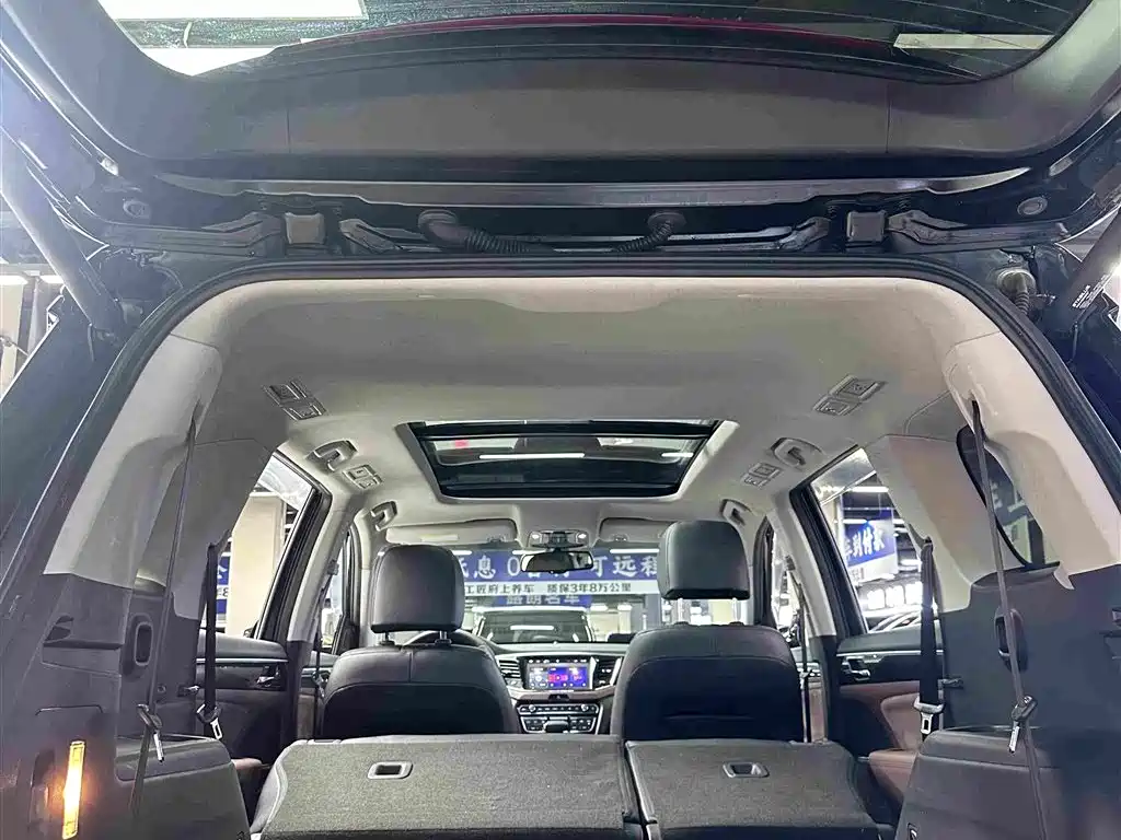 GAC Motor Trumpchi GS8