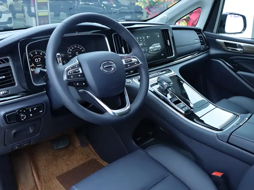 GAC Motor Trumpchi M8