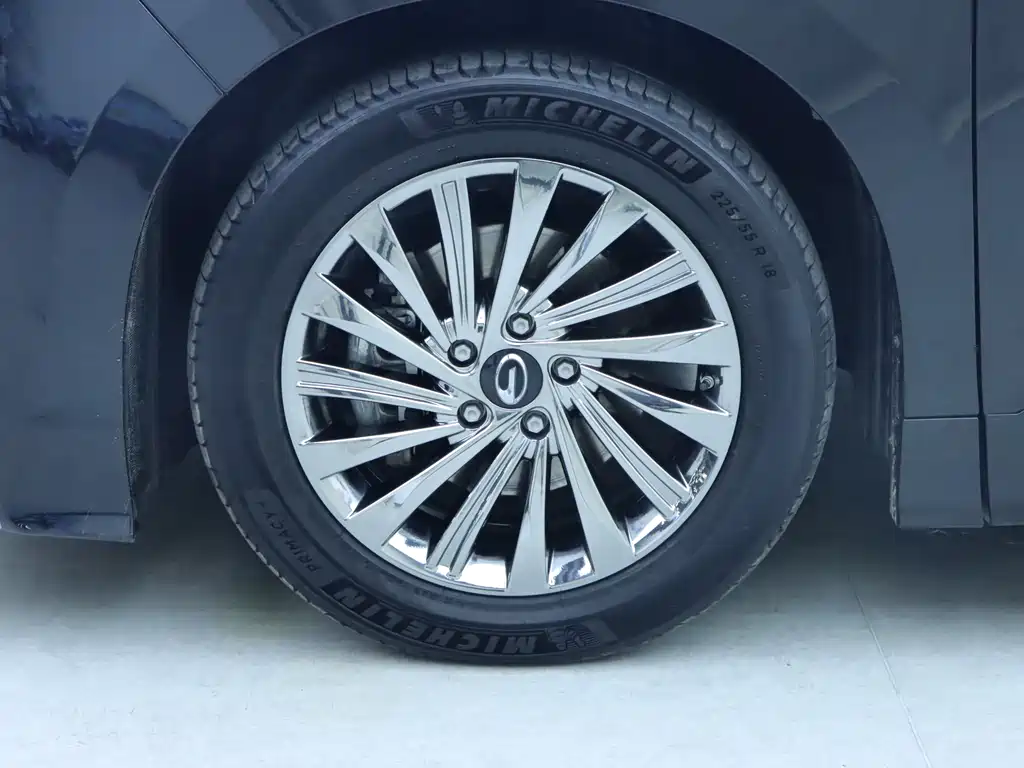 GAC Motor Trumpchi M8