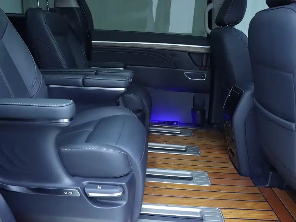 GAC Motor Trumpchi M8
