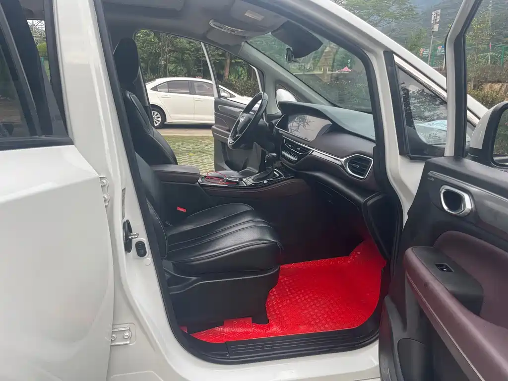 GAC Motor Trumpchi M6