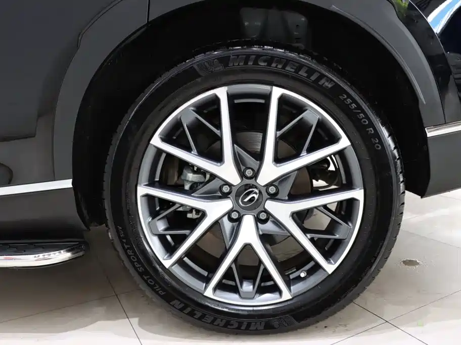 GAC Motor Trumpchi GS8