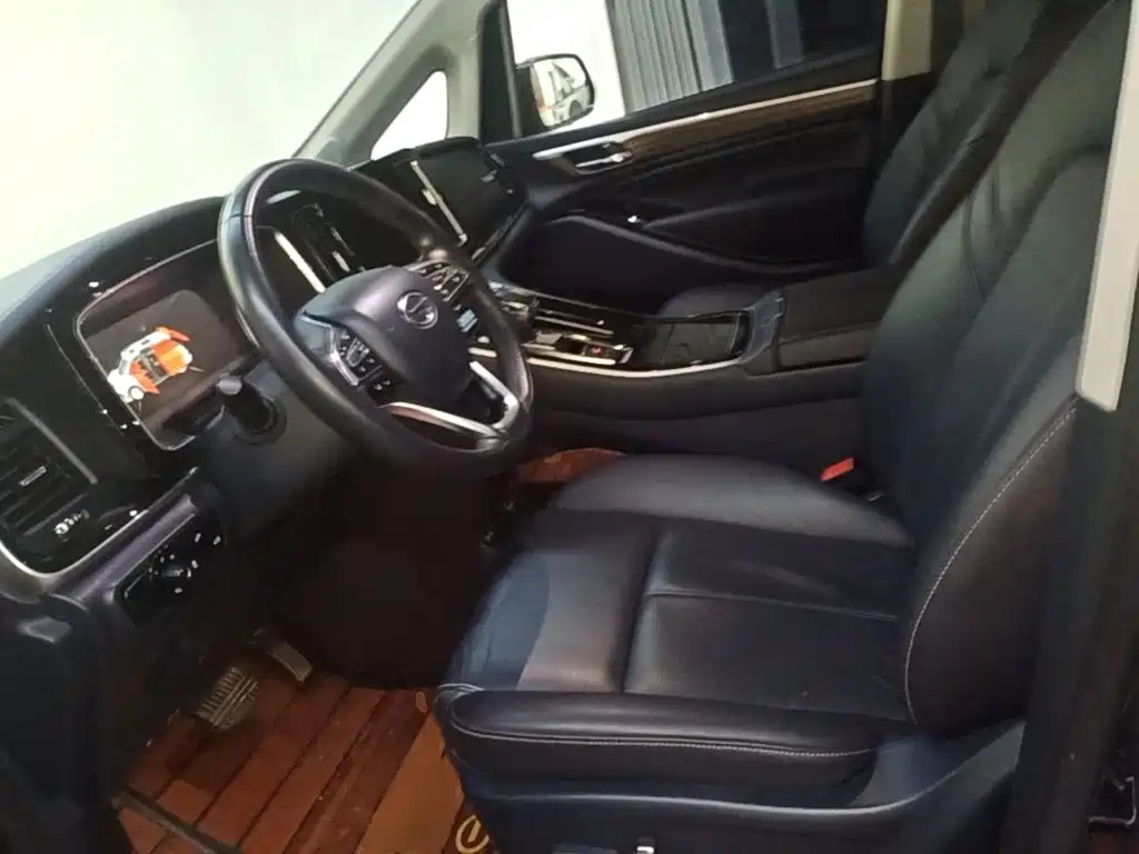 GAC Motor Trumpchi M8
