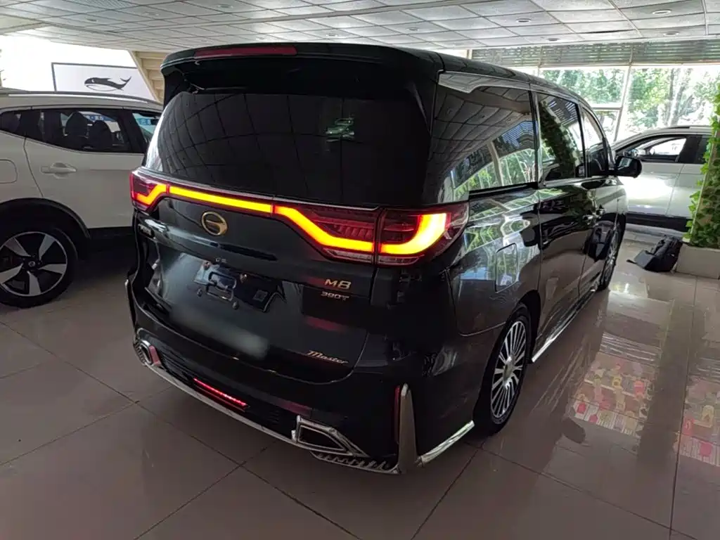 GAC Motor Trumpchi M8