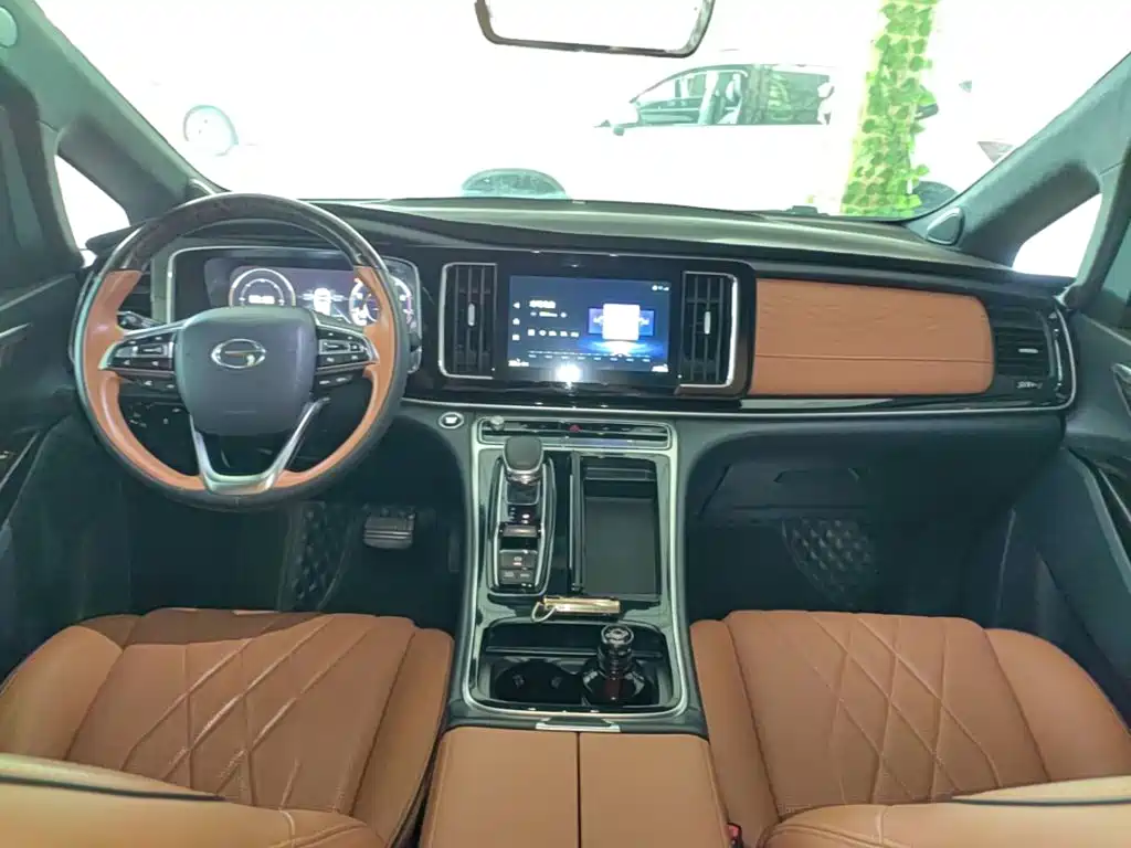 GAC Motor Trumpchi M8