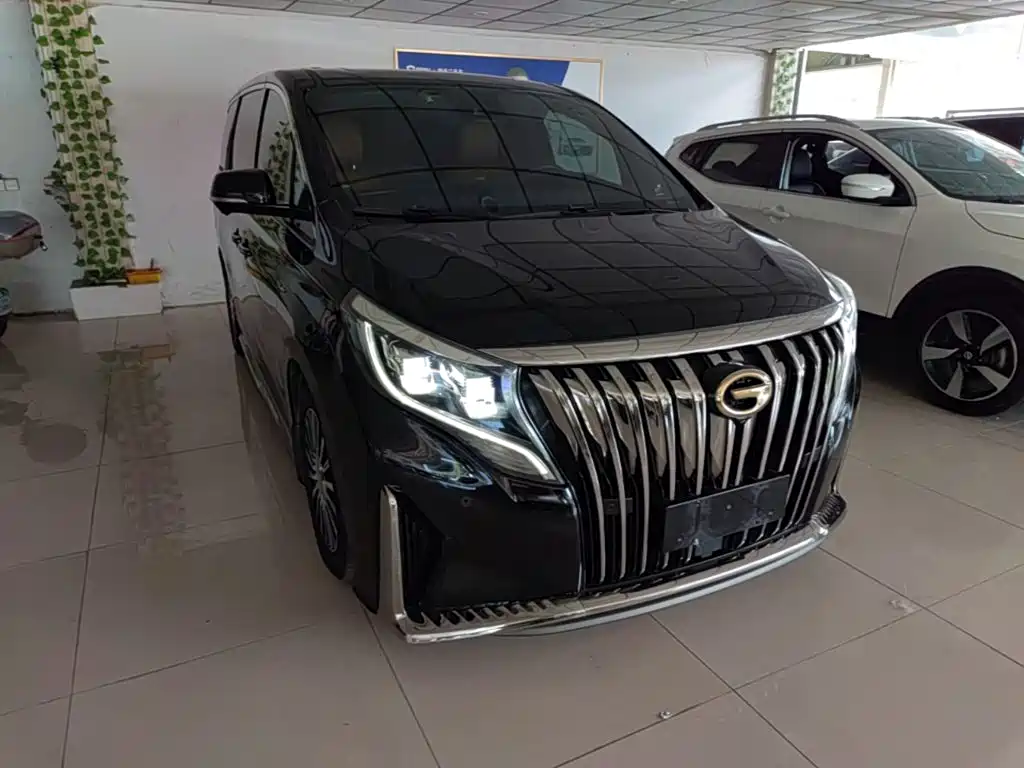 GAC Motor Trumpchi M8