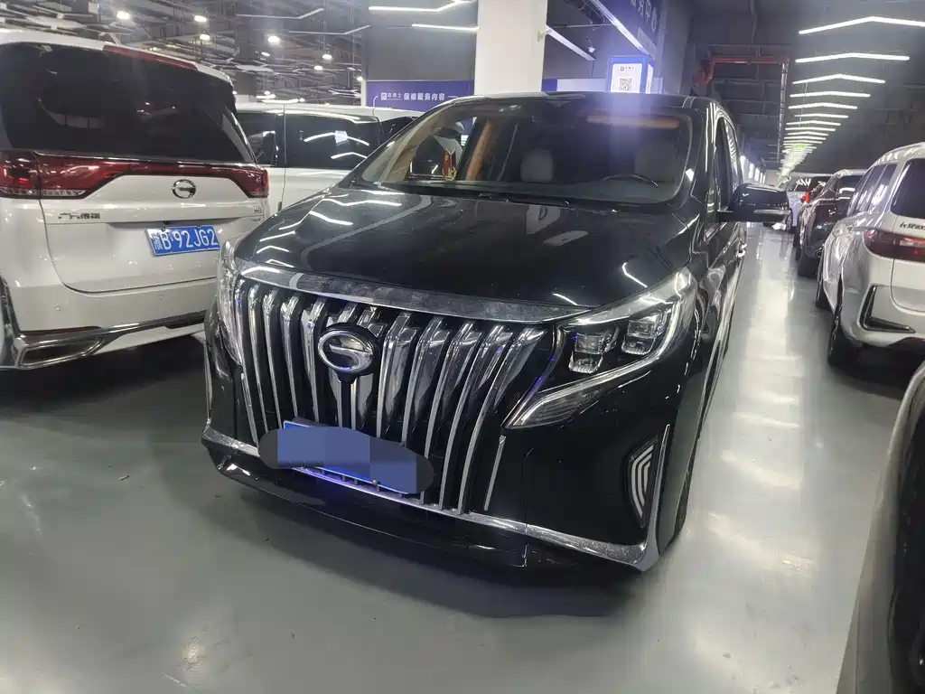 GAC Motor Trumpchi M8