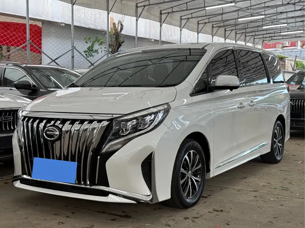 GAC Motor Trumpchi M8