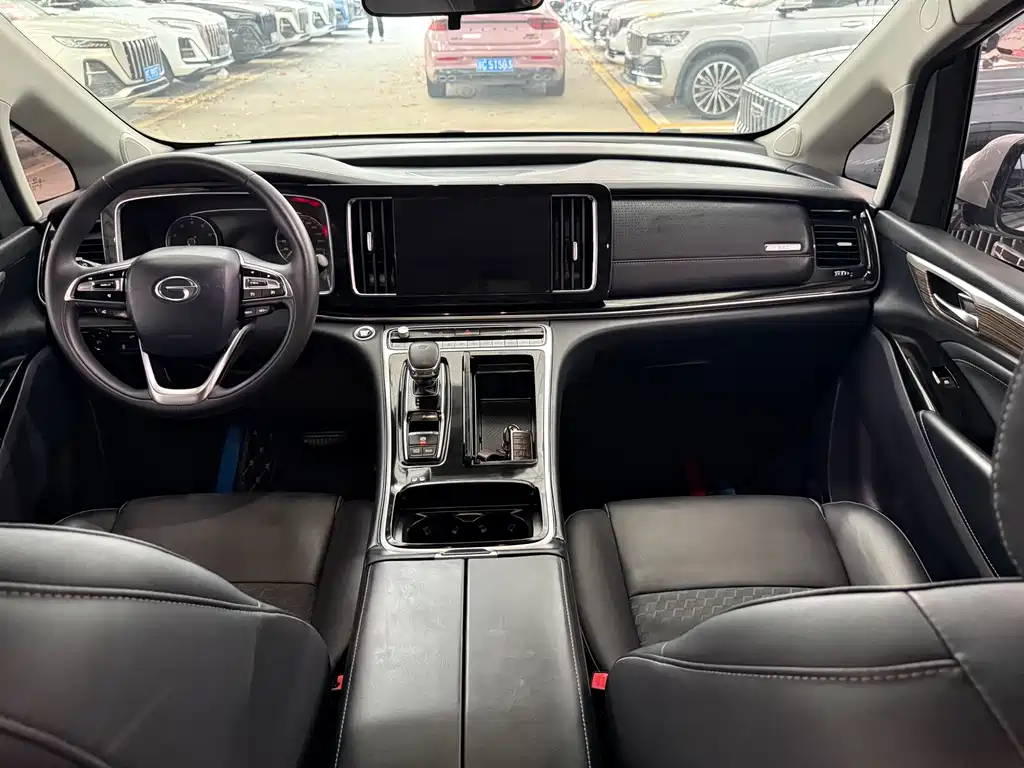 GAC Motor Trumpchi M8