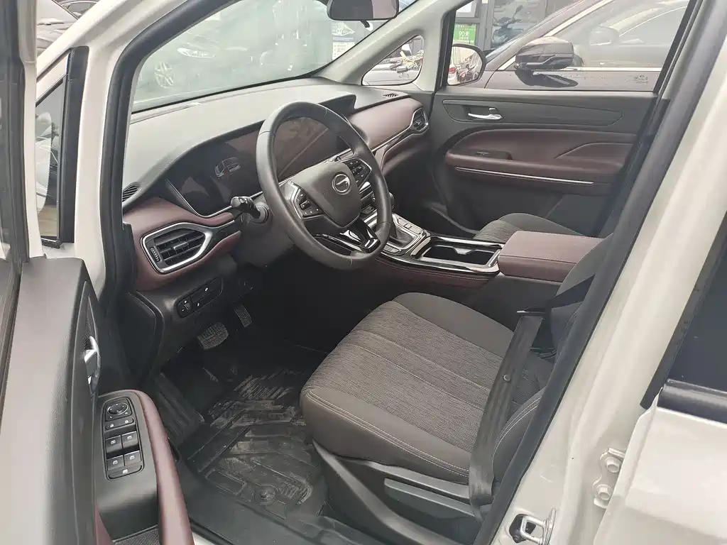 GAC Motor Trumpchi M6