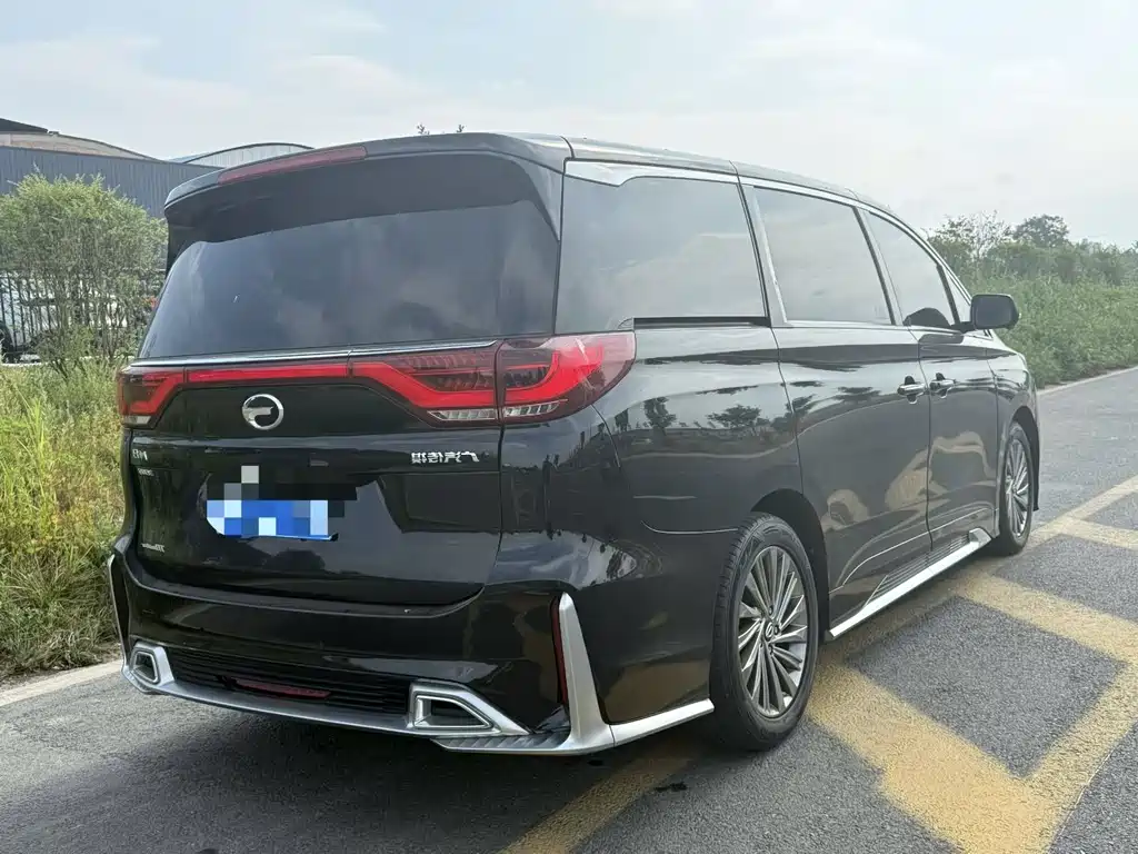 GAC Motor Trumpchi M8