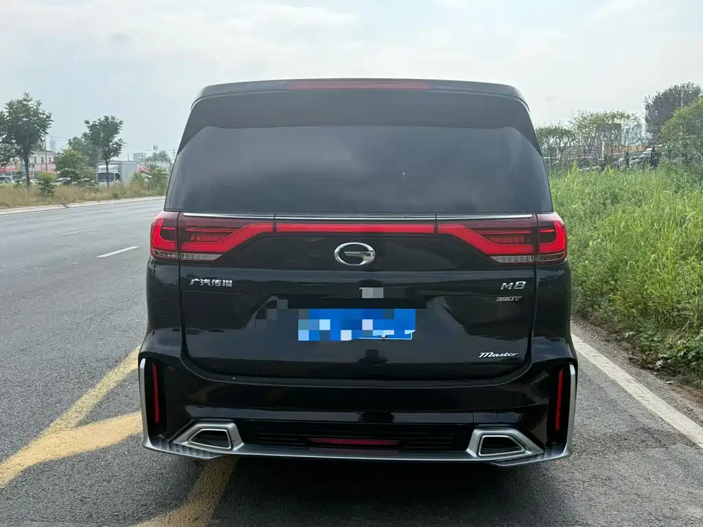 GAC Motor Trumpchi M8