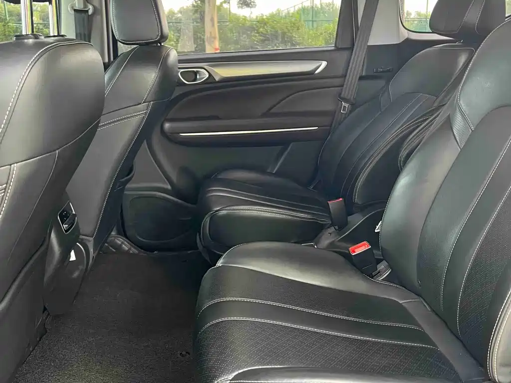 GAC Motor Trumpchi M6