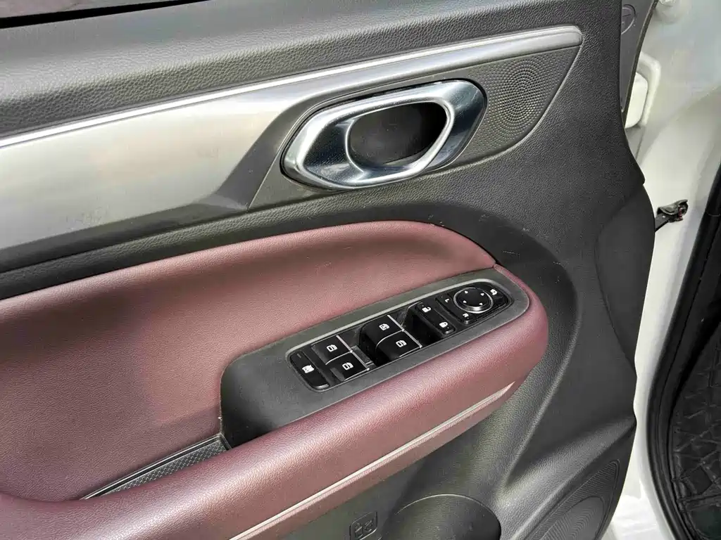 GAC Motor Trumpchi M6