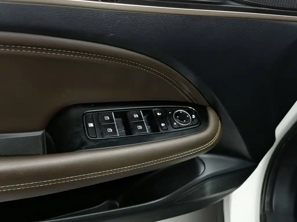 GAC Motor Trumpchi GS5