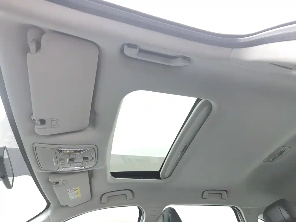 GAC Motor Trumpchi GS5