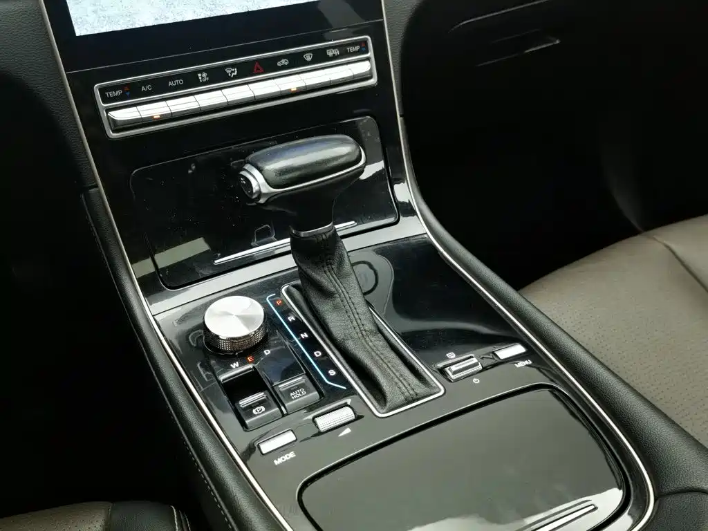 GAC Motor Trumpchi GS5