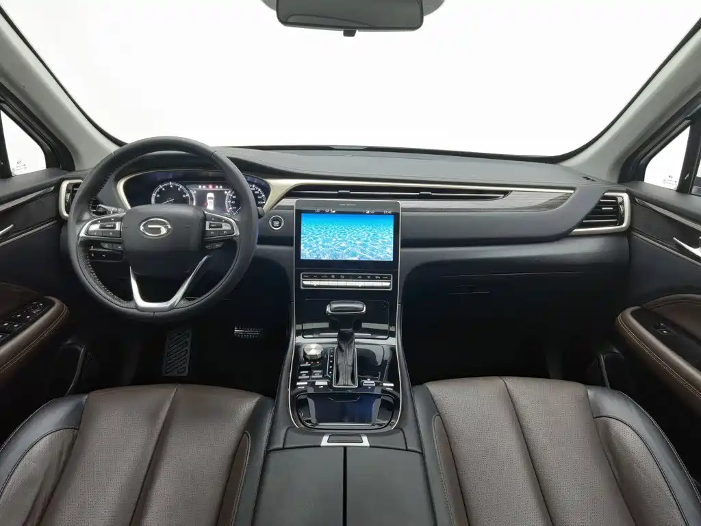 GAC Motor Trumpchi GS5