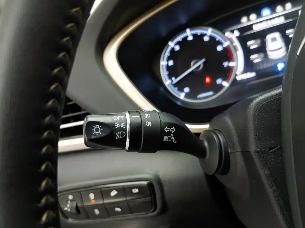 GAC Motor Trumpchi GS5