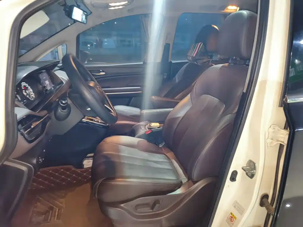 GAC Motor Trumpchi M6