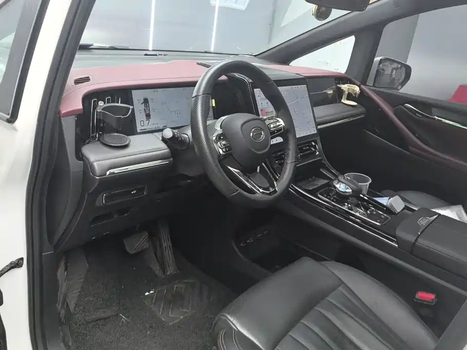 GAC Motor Trumpchi M8