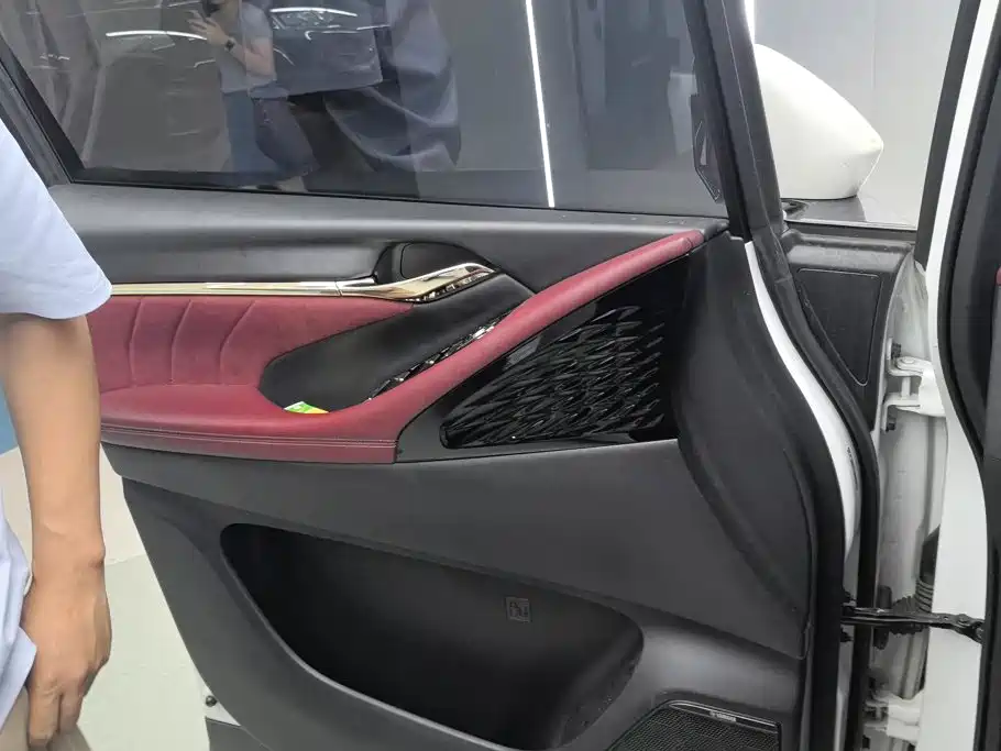 GAC Motor Trumpchi M8