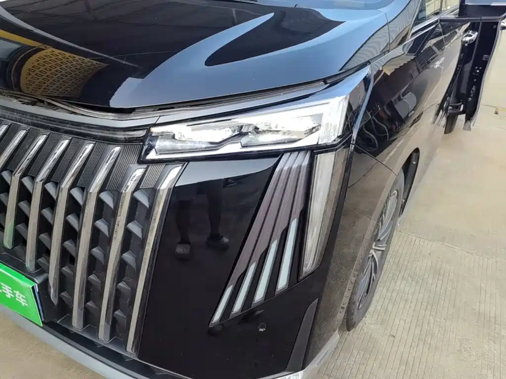 GAC Motor Trumpchi M8