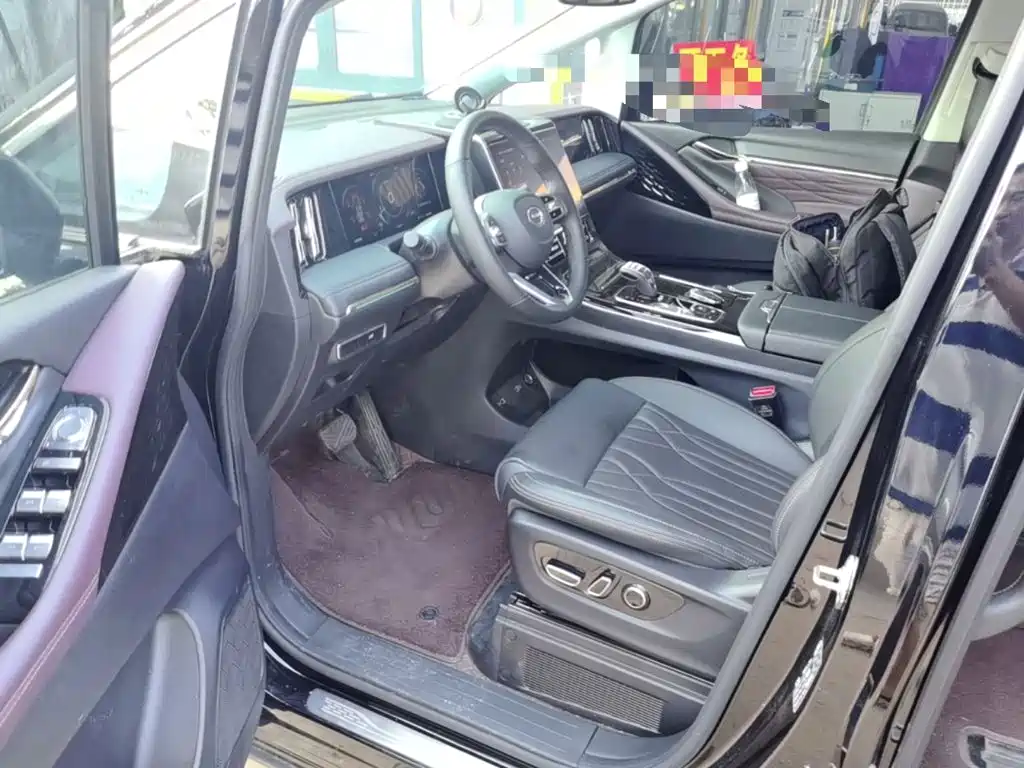 GAC Motor Trumpchi M8