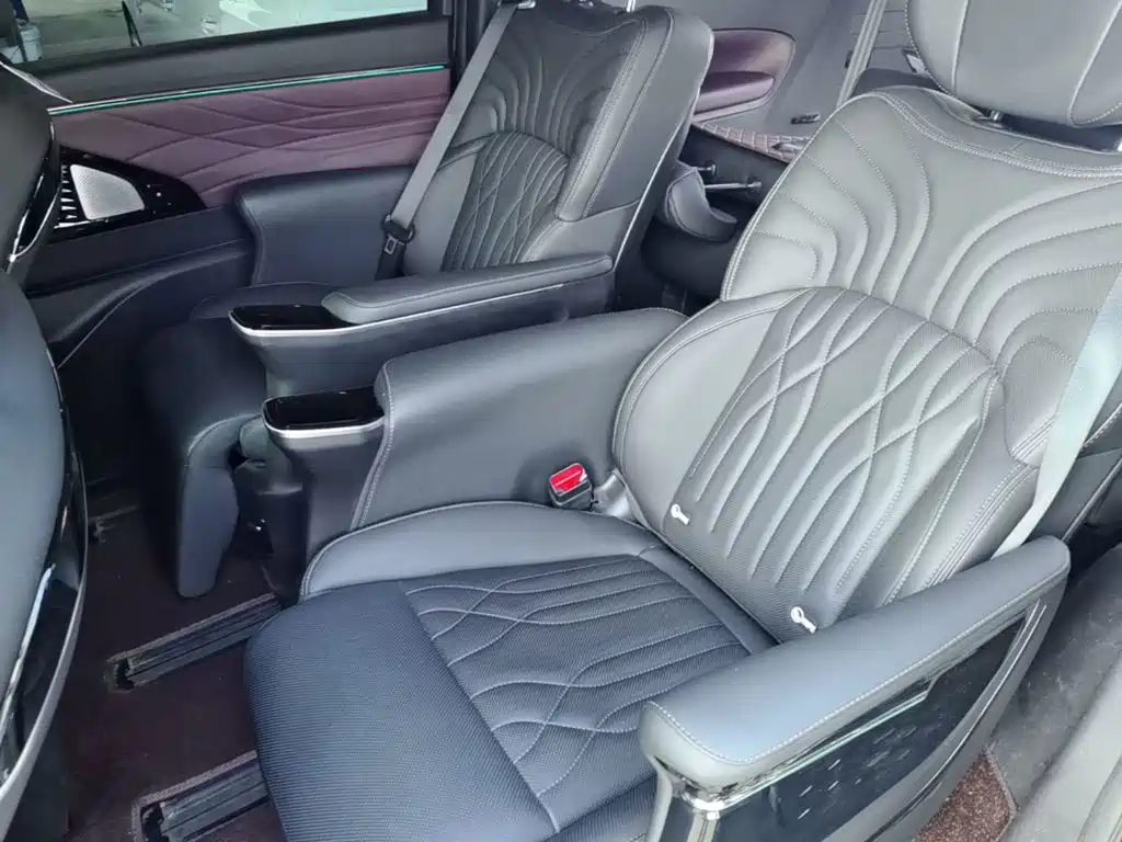 GAC Motor Trumpchi M8