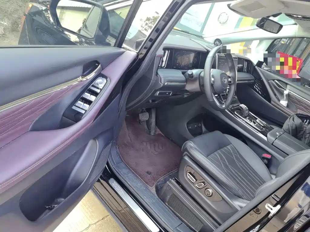 GAC Motor Trumpchi M8
