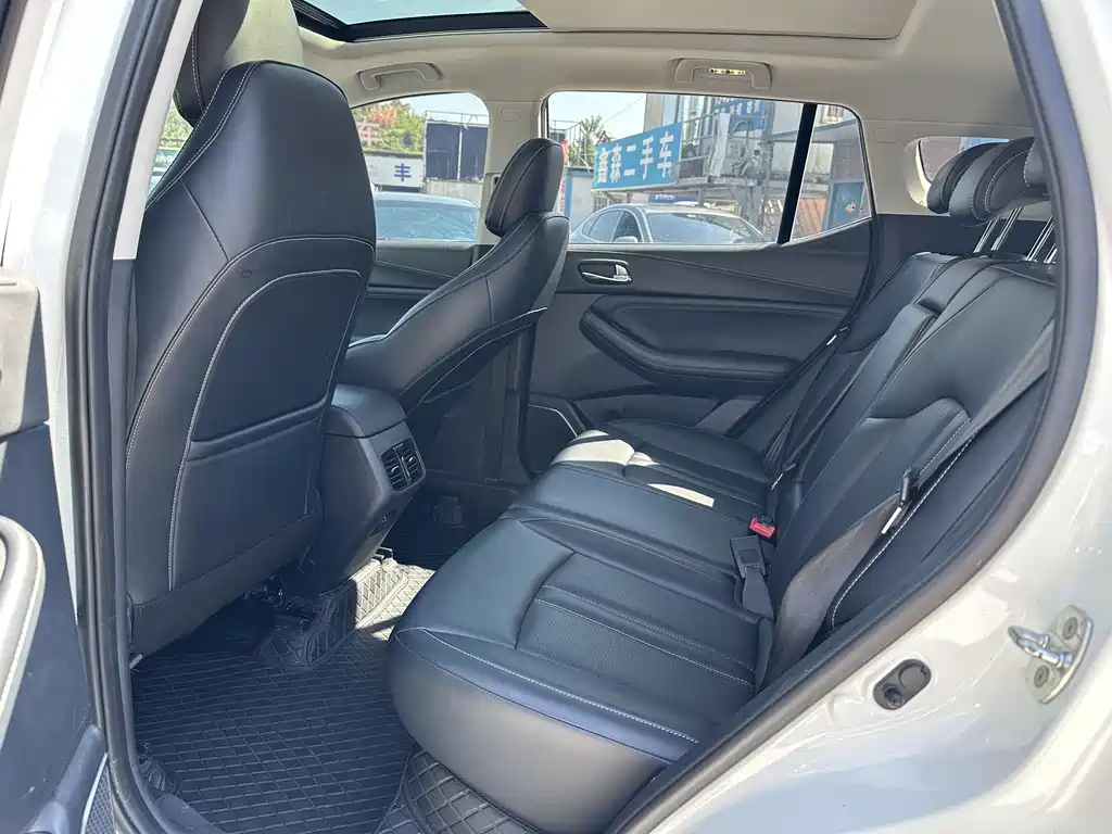 GAC Motor Trumpchi GS4