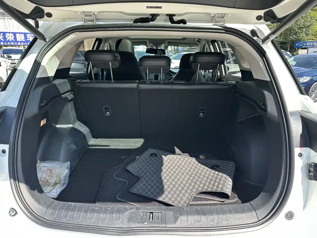 GAC Motor Trumpchi GS4