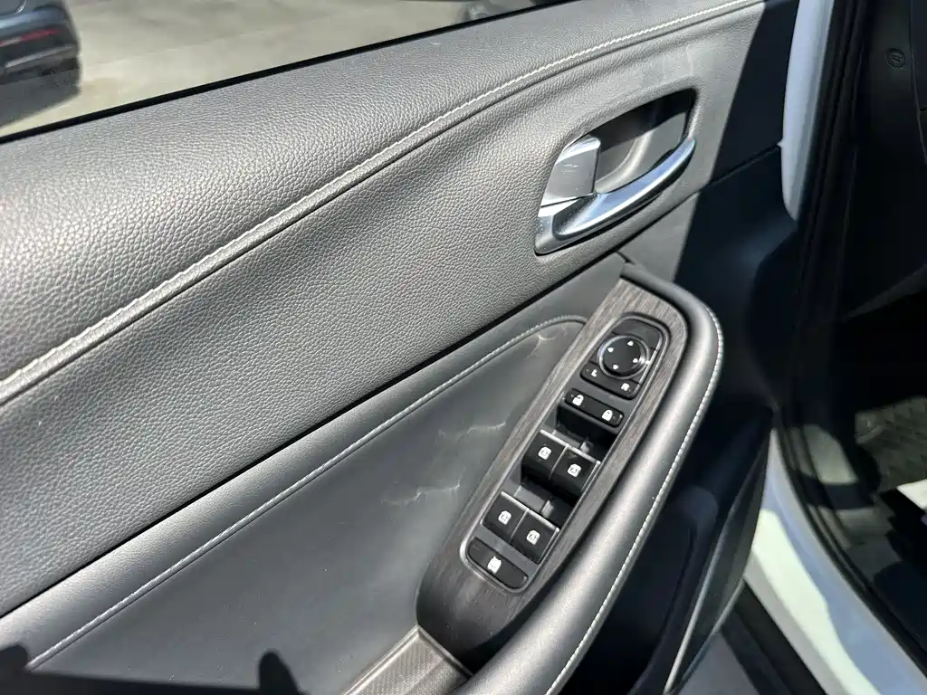 GAC Motor Trumpchi GS4