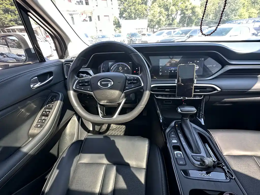 GAC Motor Trumpchi GS4
