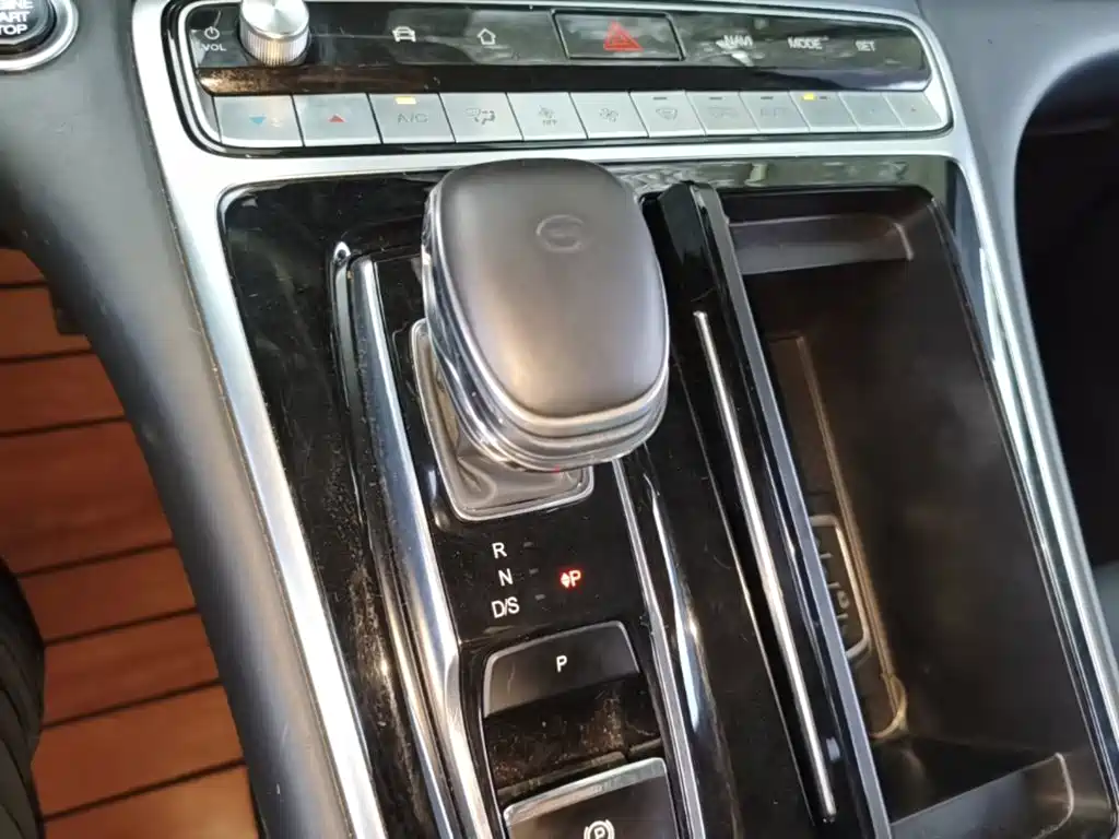 GAC Motor Trumpchi M8