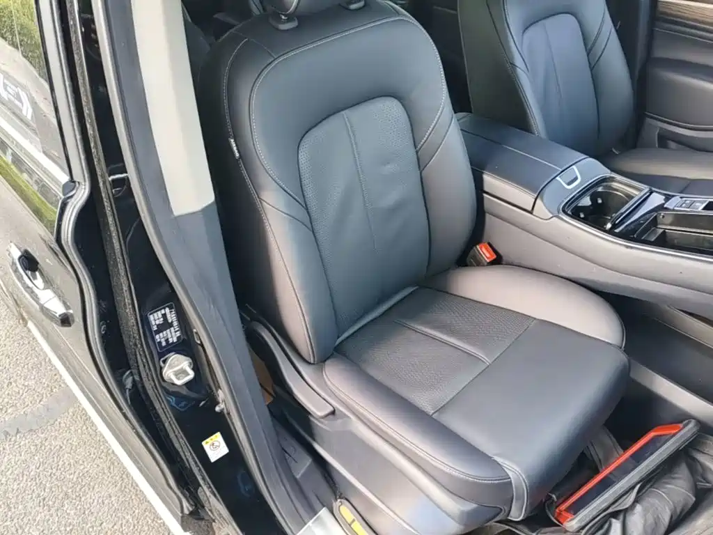 GAC Motor Trumpchi M8
