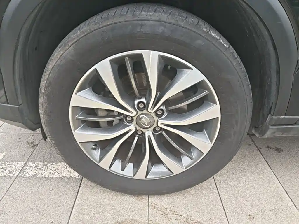 GAC Motor Trumpchi GS8
