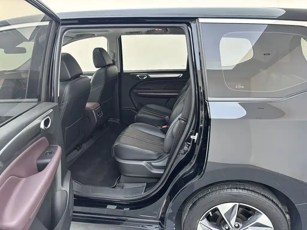 GAC Motor Trumpchi M6