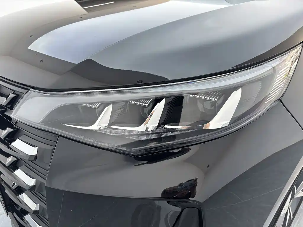 GAC Motor Trumpchi M6